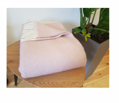 Vlněná deka se střapci – novozélandská vlna, 500 g/m2, růžová