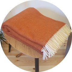 Vlněná deka se střapci – 100% vlna, 500 g/m2, oranžová